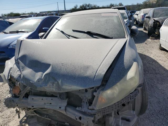 Photo 4 VIN: 1HGCP2F47AA022444 - HONDA ACCORD LXP 