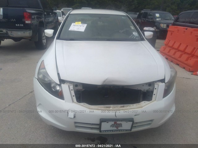 Photo 5 VIN: 1HGCP2F47AA043827 - HONDA ACCORD SDN 