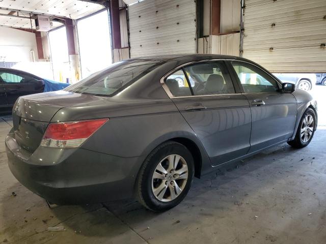 Photo 2 VIN: 1HGCP2F47AA098665 - HONDA ACCORD LXP 