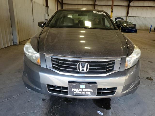 Photo 4 VIN: 1HGCP2F47AA098665 - HONDA ACCORD LXP 