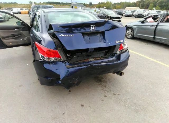 Photo 5 VIN: 1HGCP2F47AA105310 - HONDA ACCORD SDN 