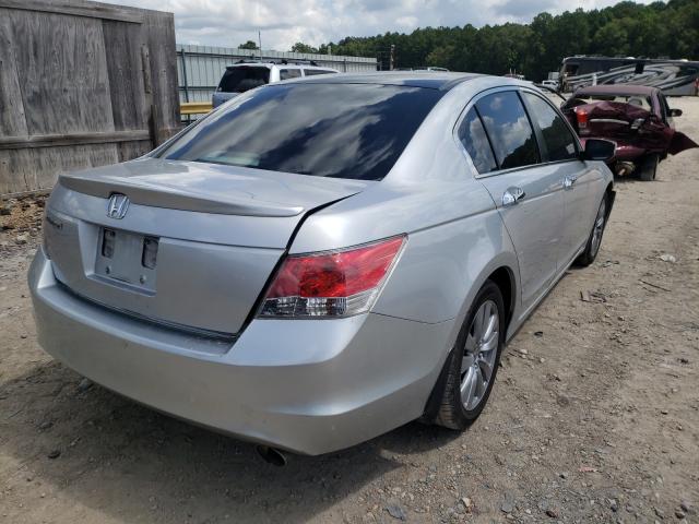 Photo 3 VIN: 1HGCP2F47AA126223 - HONDA ACCORD LXP 