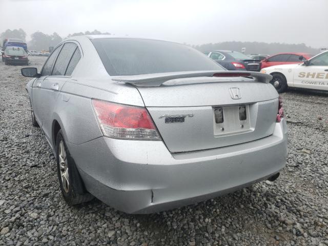 Photo 2 VIN: 1HGCP2F47AA129977 - HONDA ACCORD LXP 