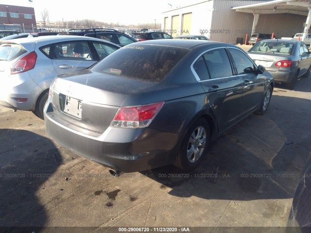 Photo 3 VIN: 1HGCP2F47AA135312 - HONDA ACCORD SDN 