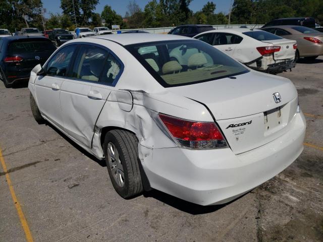 Photo 2 VIN: 1HGCP2F47AA155348 - HONDA ACCORD LXP 