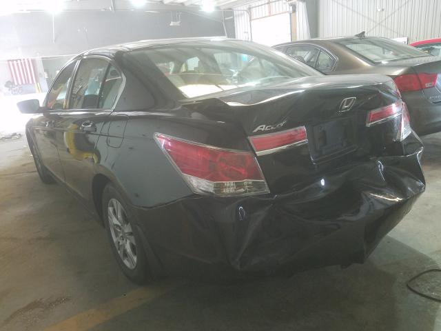 Photo 2 VIN: 1HGCP2F47BA005564 - HONDA ACCORD LXP 