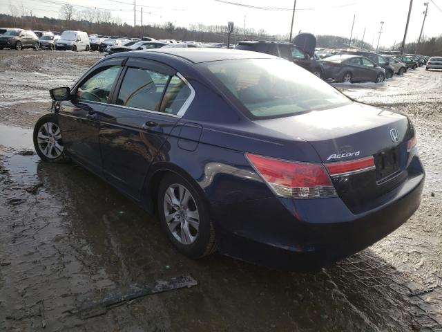 Photo 2 VIN: 1HGCP2F47BA011431 - HONDA ACCORD SDN 