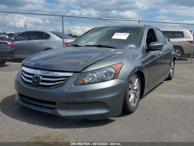 Photo 1 VIN: 1HGCP2F47BA025412 - HONDA ACCORD 