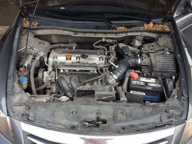 Photo 6 VIN: 1HGCP2F47BA035468 - HONDA ACCORD LXP 