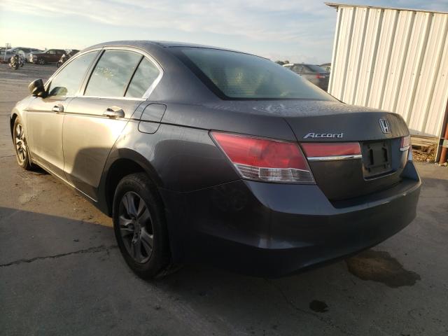 Photo 2 VIN: 1HGCP2F47BA041433 - HONDA ACCORD LXP 