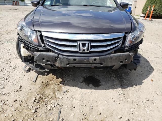 Photo 8 VIN: 1HGCP2F47BA099297 - HONDA ACCORD LXP 