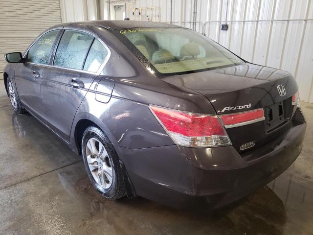 Photo 2 VIN: 1HGCP2F47BA100657 - HONDA ACCORD LXP 