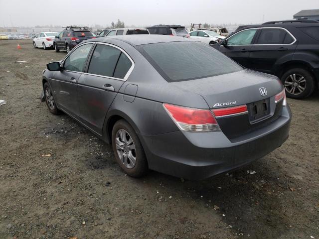 Photo 2 VIN: 1HGCP2F47BA113862 - HONDA ACCORD LXP 