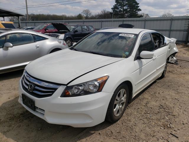 Photo 1 VIN: 1HGCP2F47BA120486 - HONDA ACCORD LXP 