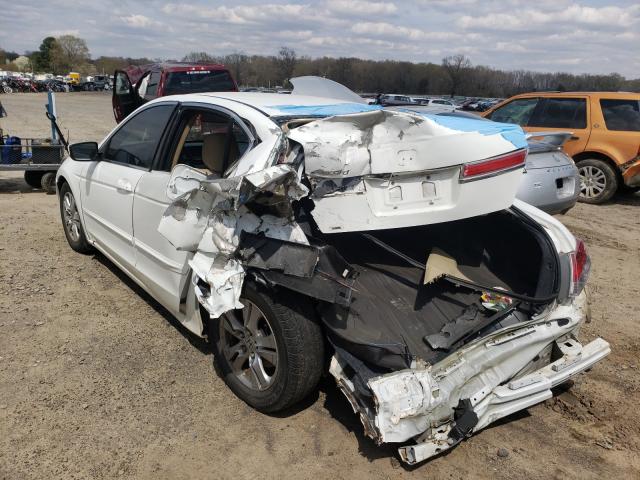 Photo 2 VIN: 1HGCP2F47BA120486 - HONDA ACCORD LXP 