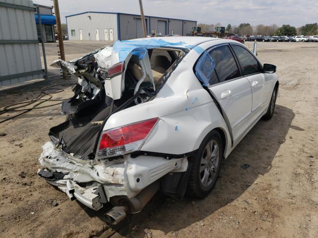 Photo 3 VIN: 1HGCP2F47BA120486 - HONDA ACCORD LXP 