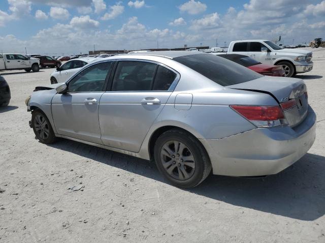 Photo 1 VIN: 1HGCP2F47BA125428 - HONDA ACCORD LXP 