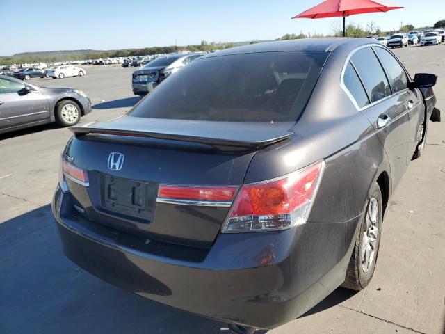 Photo 3 VIN: 1HGCP2F47BA130998 - HONDA ACCORD 