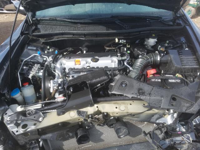 Photo 6 VIN: 1HGCP2F47BA132377 - HONDA ACCORD LXP 