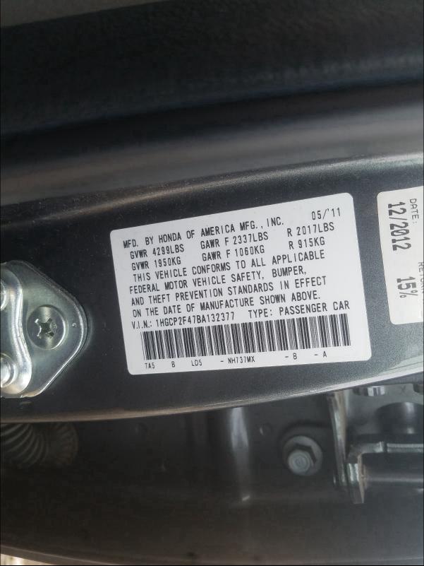 Photo 9 VIN: 1HGCP2F47BA132377 - HONDA ACCORD LXP 