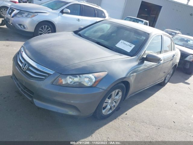 Photo 1 VIN: 1HGCP2F47CA000530 - HONDA ACCORD SDN 