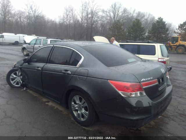 Photo 2 VIN: 1HGCP2F47CA160231 - HONDA ACCORD SDN 