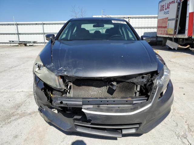 Photo 4 VIN: 1HGCP2F47CA204101 - HONDA ACCORD 