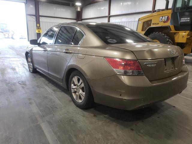 Photo 2 VIN: 1HGCP2F48AA010674 - HONDA ACCORD LXP 