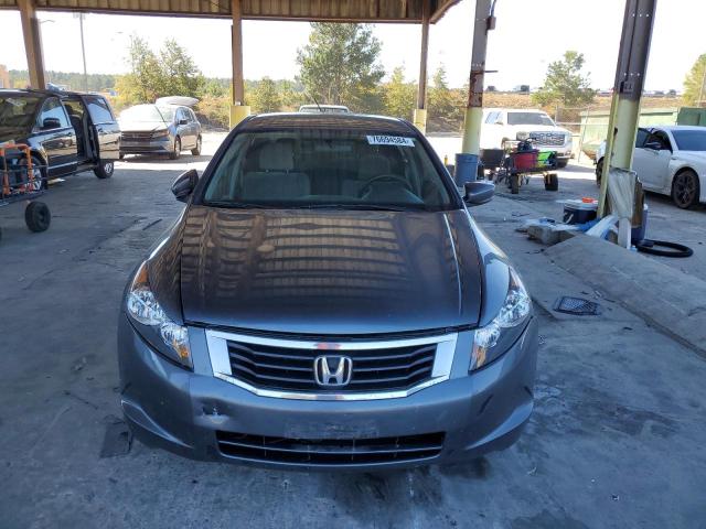 Photo 4 VIN: 1HGCP2F48AA012330 - HONDA ACCORD LXP 