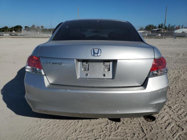 Photo 5 VIN: 1HGCP2F48AA013901 - HONDA ACCORD LXP 