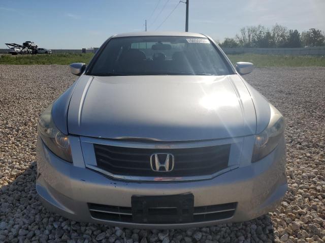 Photo 4 VIN: 1HGCP2F48AA030665 - HONDA ACCORD 