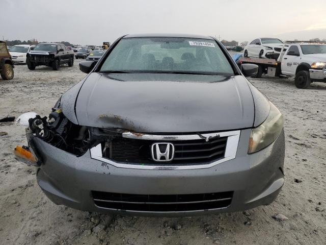 Photo 4 VIN: 1HGCP2F48AA039401 - HONDA ACCORD LXP 