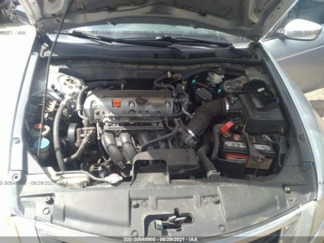 Photo 9 VIN: 1HGCP2F48AA040449 - HONDA ACCORD SDN 