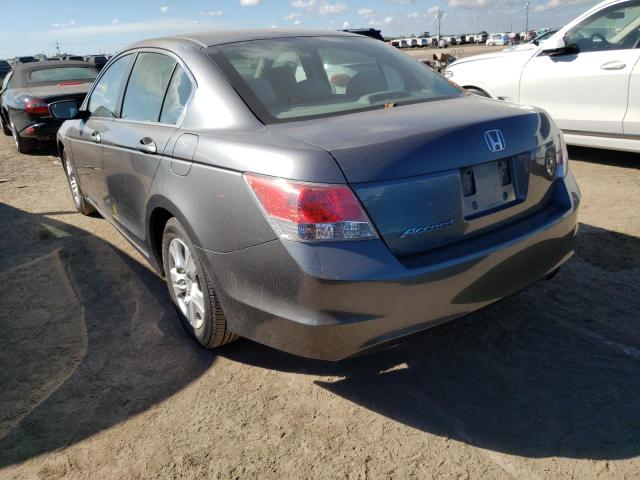 Photo 2 VIN: 1HGCP2F48AA052116 - HONDA ACCORD LXP 