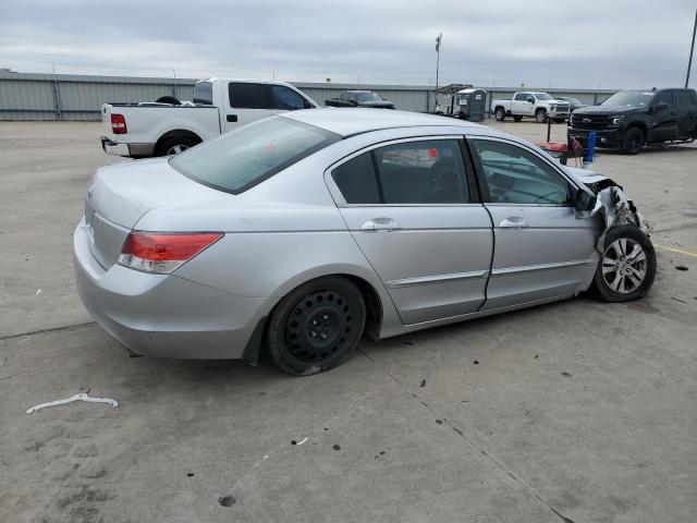 Photo 2 VIN: 1HGCP2F48AA084046 - HONDA ACCORD LXP 