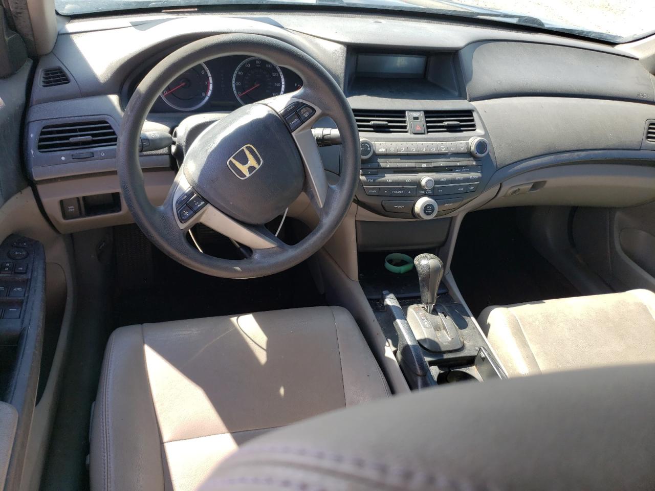 Photo 7 VIN: 1HGCP2F48AA115909 - HONDA ACCORD 