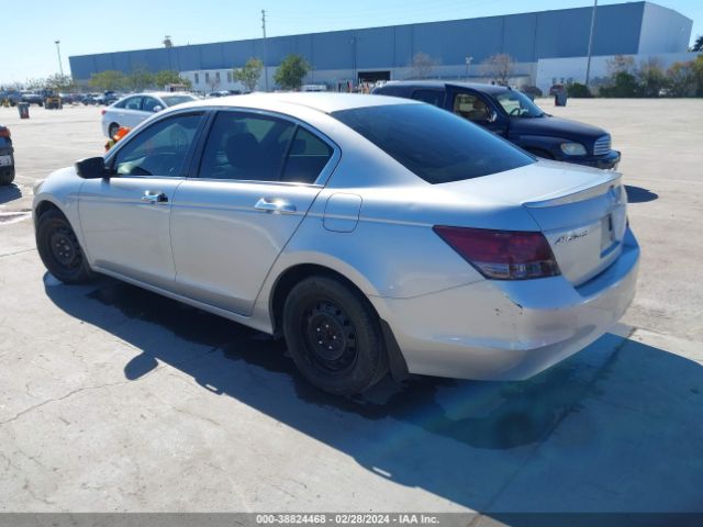 Photo 2 VIN: 1HGCP2F48AA189525 - HONDA ACCORD 