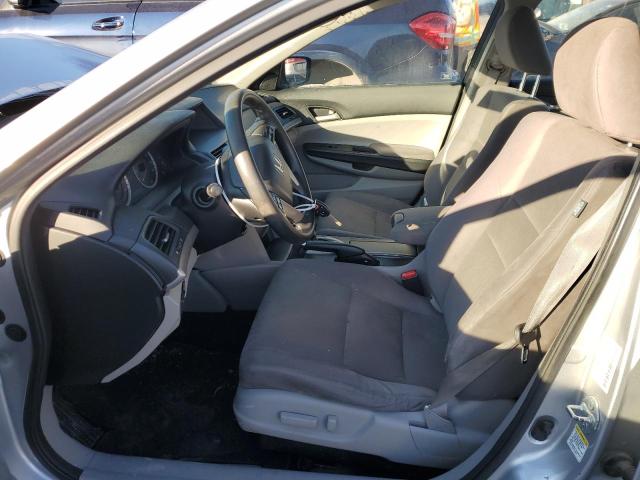 Photo 6 VIN: 1HGCP2F48BA028772 - HONDA ACCORD 