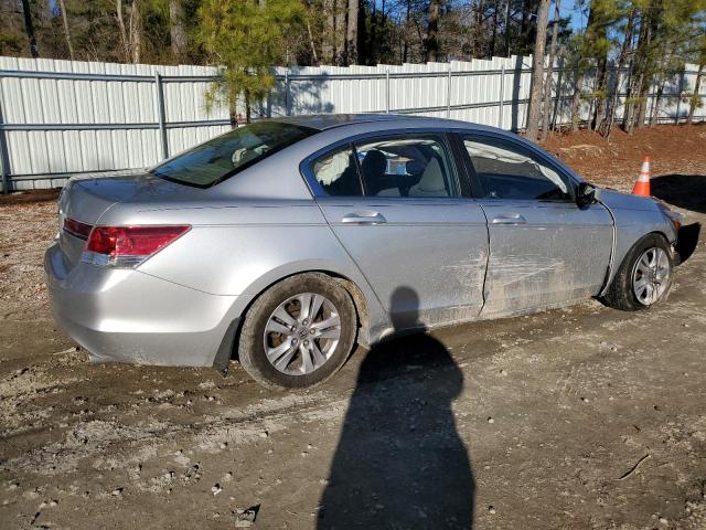 Photo 2 VIN: 1HGCP2F48BA029534 - HONDA ACCORD LXP 