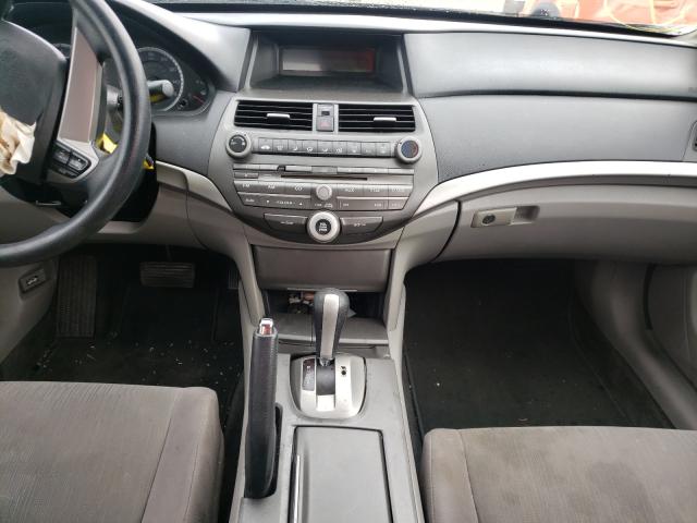 Photo 8 VIN: 1HGCP2F48BA066955 - HONDA ACCORD LXP 