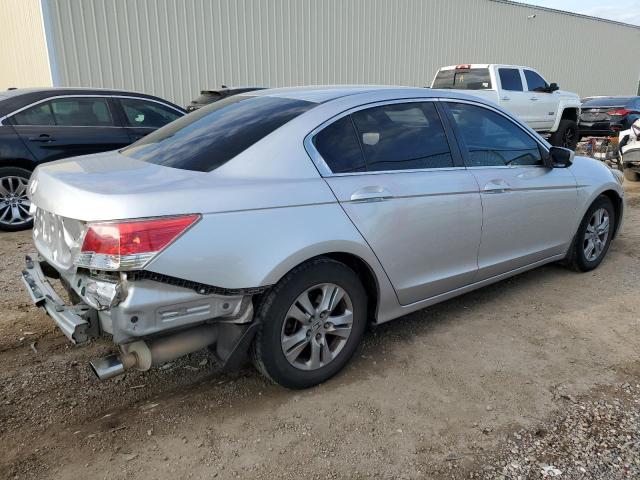 Photo 2 VIN: 1HGCP2F48BA068740 - HONDA ACCORD LXP 