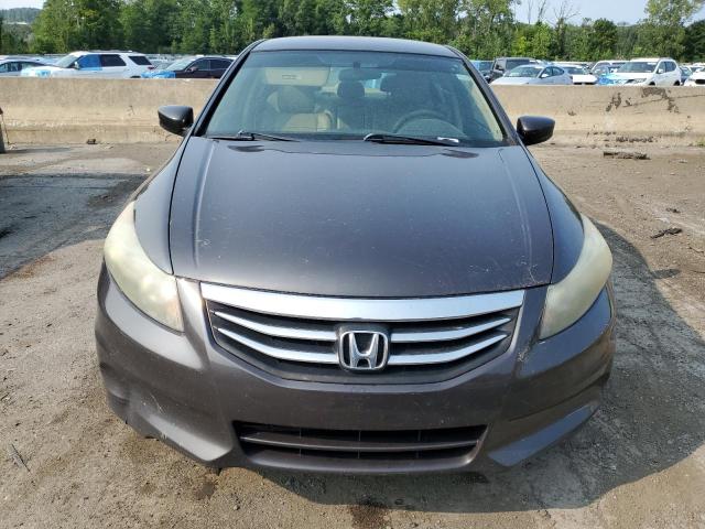 Photo 4 VIN: 1HGCP2F48BA071332 - HONDA ACCORD LXP 