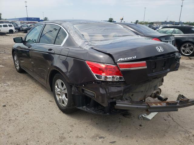 Photo 2 VIN: 1HGCP2F48BA130962 - HONDA ACCORD LXP 