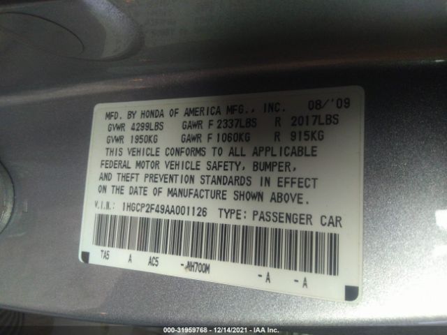 Photo 8 VIN: 1HGCP2F49AA001126 - HONDA ACCORD SDN 