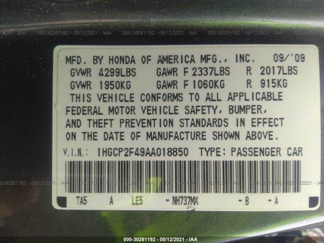 Photo 8 VIN: 1HGCP2F49AA018850 - HONDA ACCORD LXP 