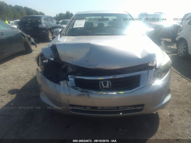 Photo 5 VIN: 1HGCP2F49AA029217 - HONDA ACCORD SDN 