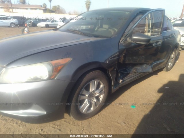 Photo 5 VIN: 1HGCP2F49AA035132 - HONDA ACCORD SDN 