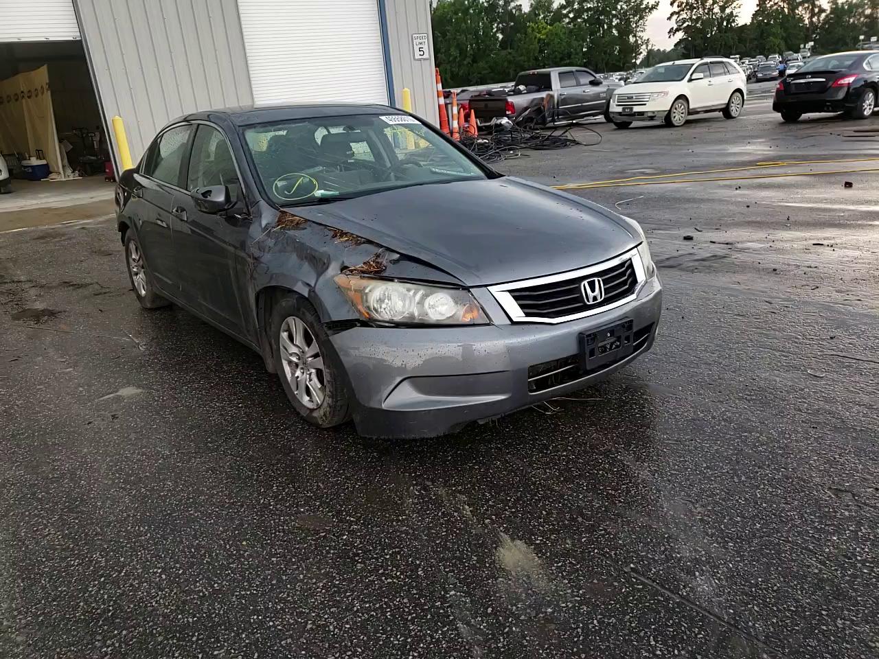 Photo 10 VIN: 1HGCP2F49AA039763 - HONDA ACCORD LXP 