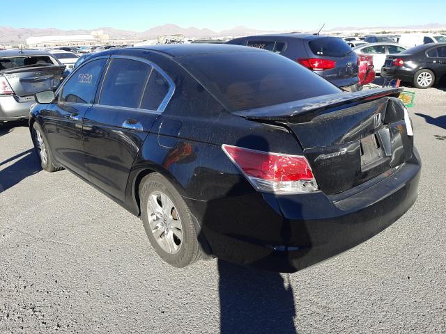 Photo 2 VIN: 1HGCP2F49AA063108 - HONDA ACCORD LXP 