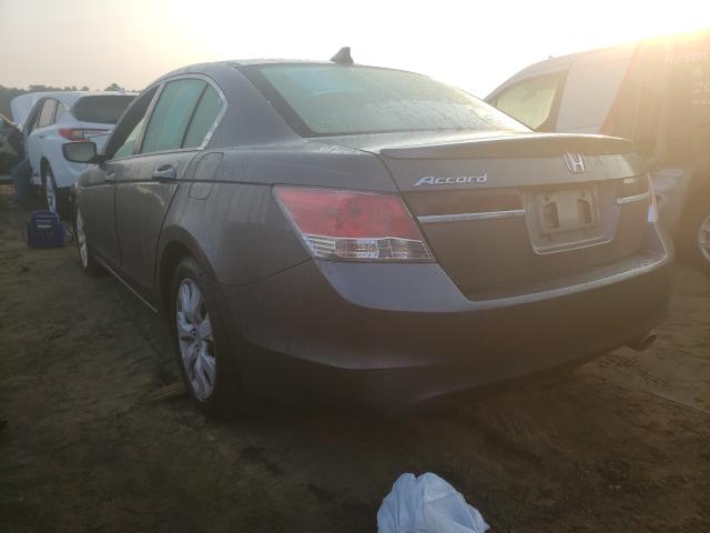 Photo 2 VIN: 1HGCP2F49AA083066 - HONDA ACCORD LXP 